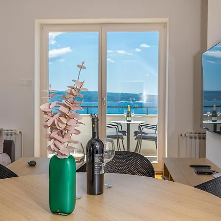 Veronika Apartament Crikvenica