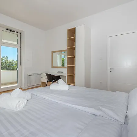 Veronika Apartment Crikvenica
