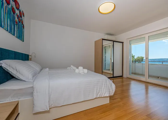 Veronika Apartman *